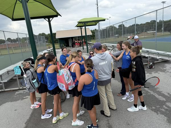 Lady Chipps Edge Canton McKinley, Sines Sets School Record! 🎾💙